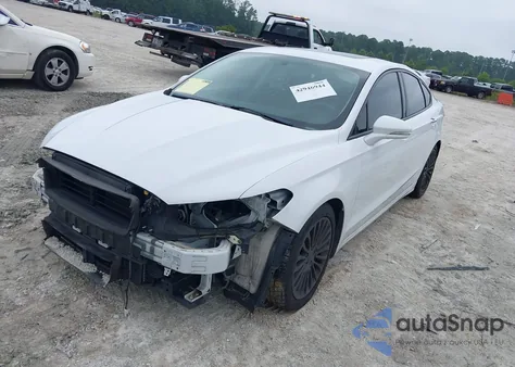 2018 Ford Fusion Titanium z USA, uszkodzony, nr VIN 3FA6P0D95JR219705